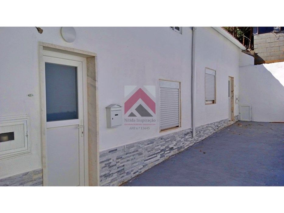 2 Moradias Remodeladas na Ajuda - Lisboa