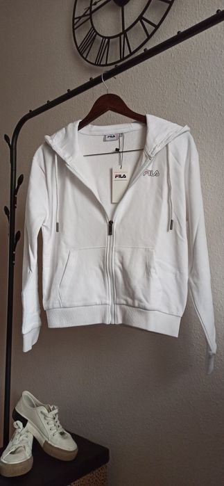 Nowa bluza Fila z metką
Rozmiar: XS
Kolor: biały