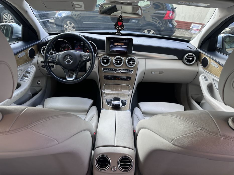 Mercedes bens C350e