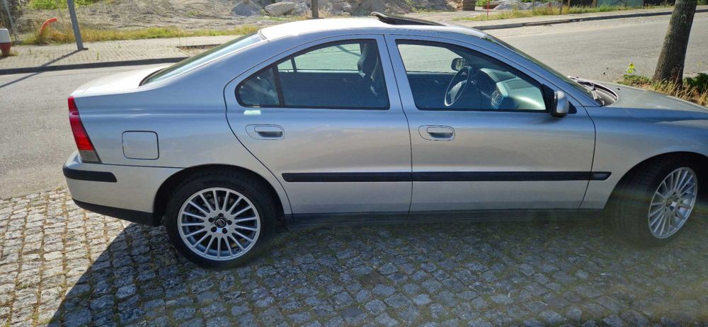 Volvo S60 T5 (2001) | Automático | Excelente estado