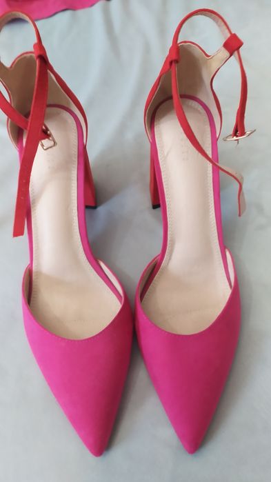Nowe buty pantofle na wysokim obcasie róż i czerwony roz. 40 41