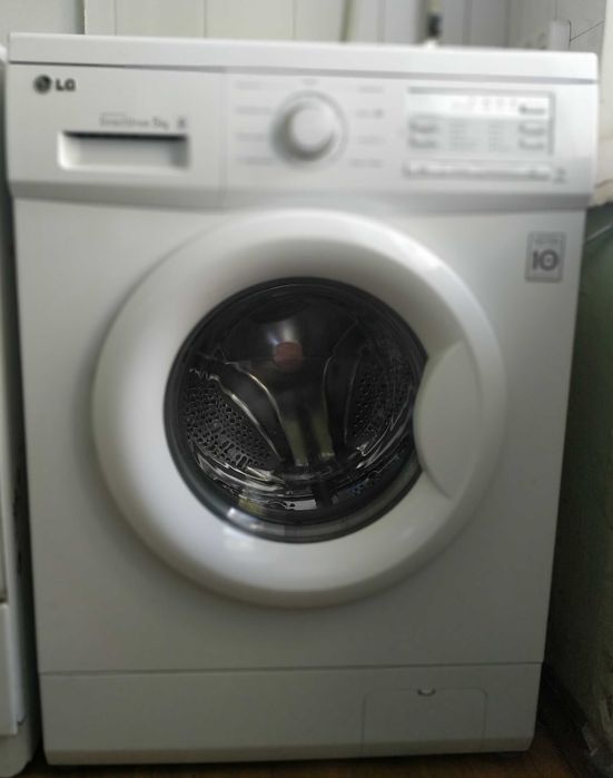 Стиральная машина LG F10B9L состояние НОВОЙDW 600x440x850 на 5 кг