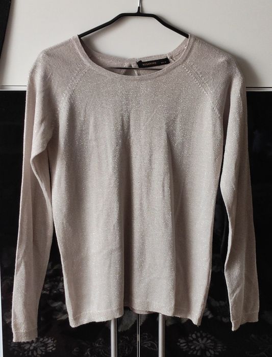 Śliczna szara bluzka ze srebrną nitką Reserved M 38