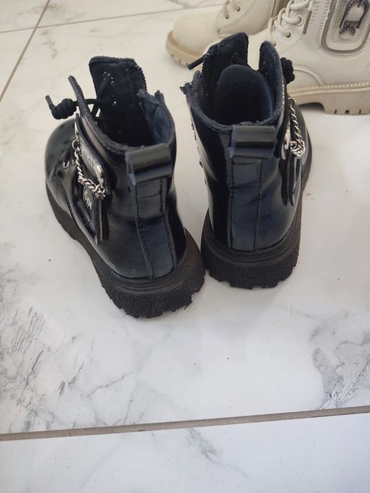 Ботінки для дівчинки