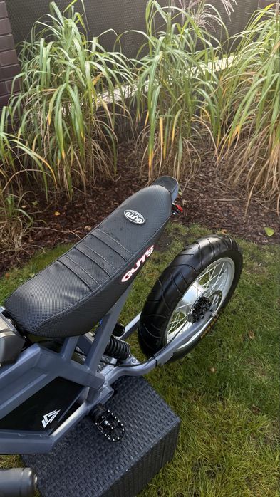 ebike custom 60V 32Ah 3000W – mocno zmodyfikowany surron