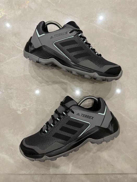 Трекінгові кросівки Adidas Terrex Eastrail (EUR 38)