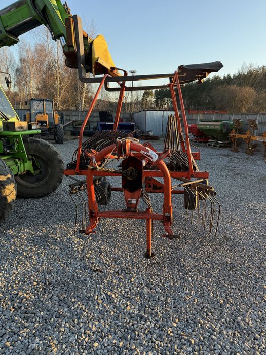 Zgrabiarka Fella TS 425 DN