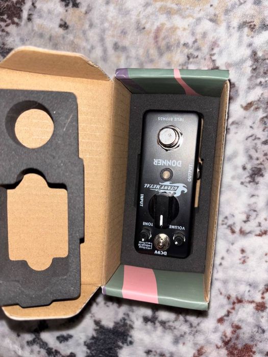 Donner giant Metal Distortion Pedal -Boost Distortion efekt gitarowy