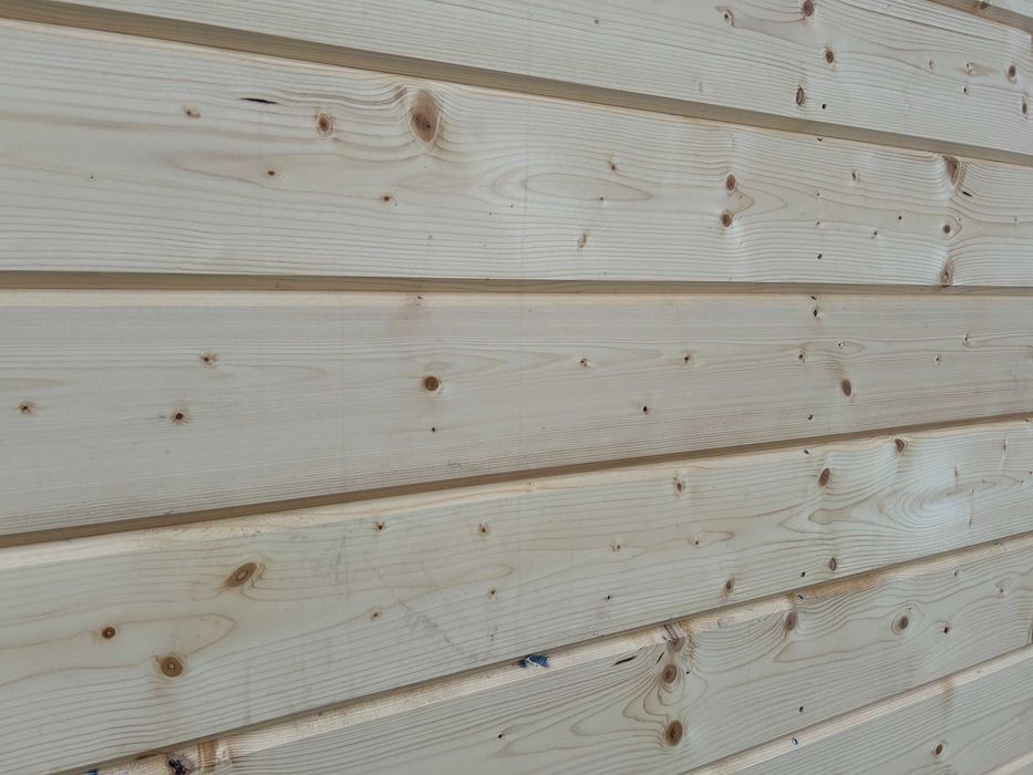 DESKA Elewacyjna szeroka świerk elewacja drewniana podbitka taras 28mm