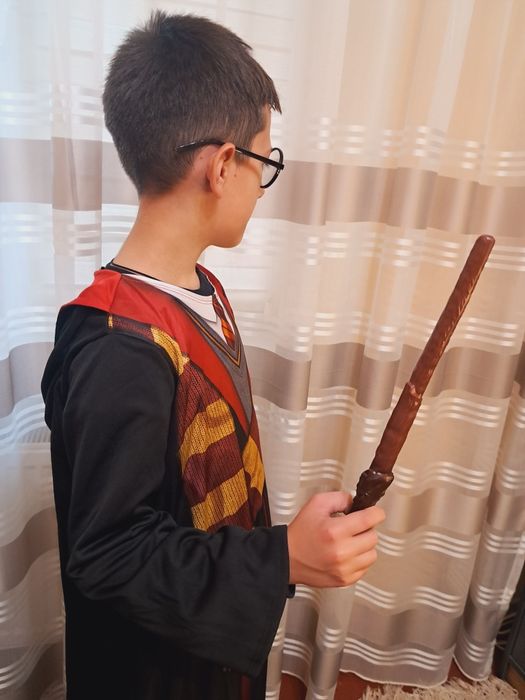 Прокат оренда  костюма Harri Potter ( Гаррі Поттер)