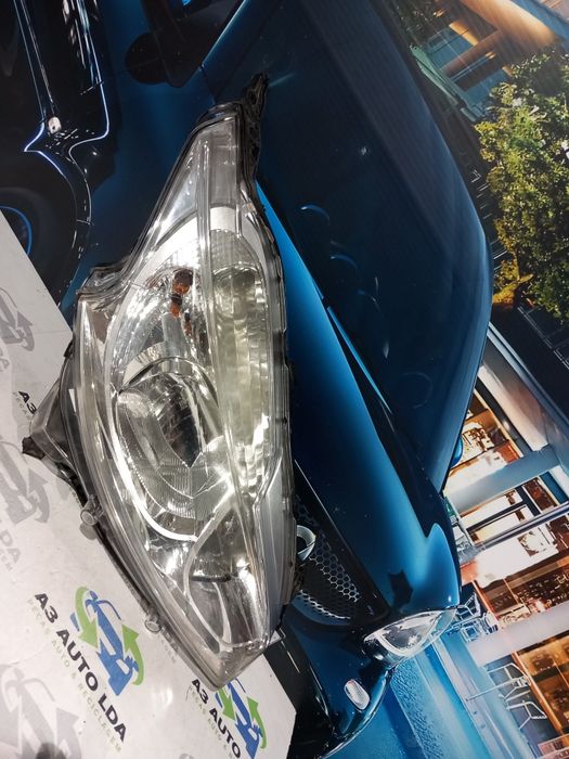 Ótica direita Peugeot 208