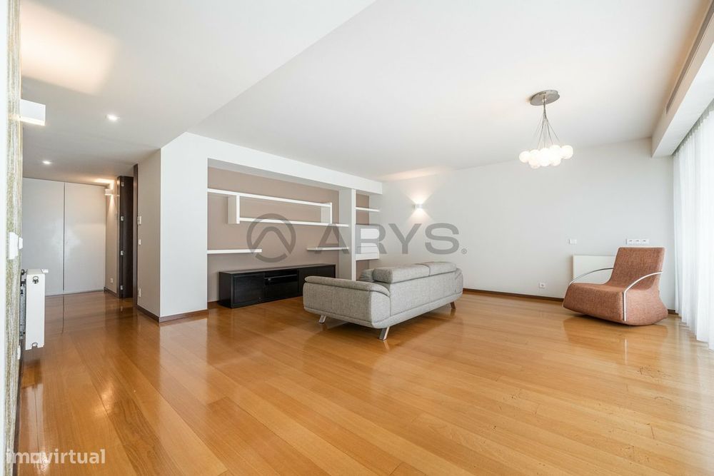 Excelente Apartamento T3 para arrendamento em S. Vítor, Braga