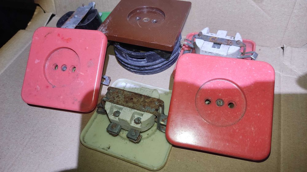 Розетки электрические производство 70- годов Ретро