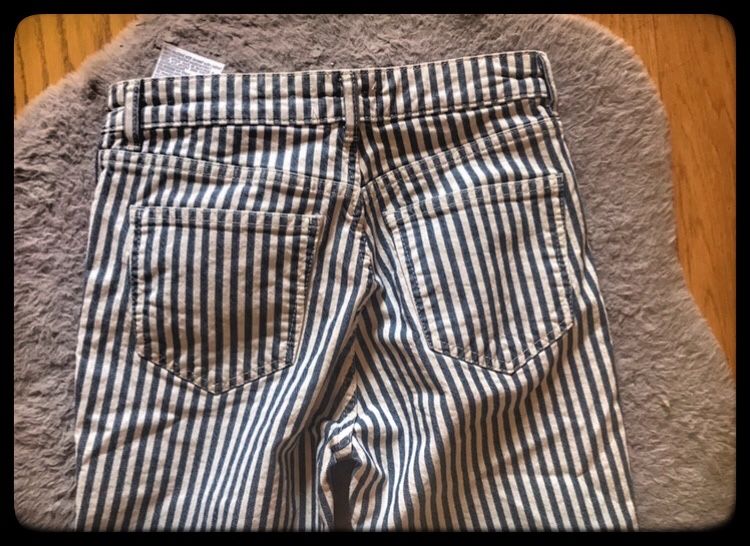 Spodnie bawełniane w paski Zara