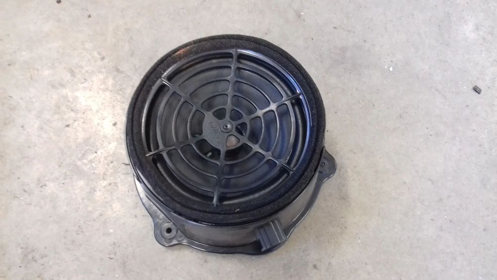 głośnik Bose tył 4F0035415B A6 C6