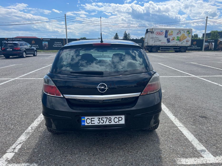 Авто Opel Astra H