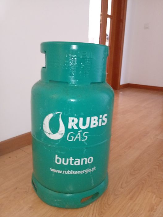 Fogão a gás e botija de gás