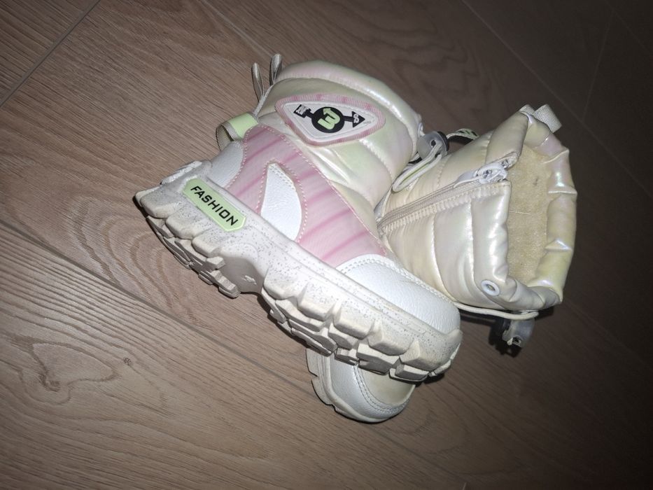 Чобітки зимові на дівчинку