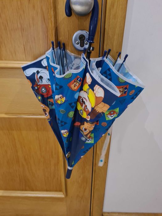 Guarda chuva patrulha pata