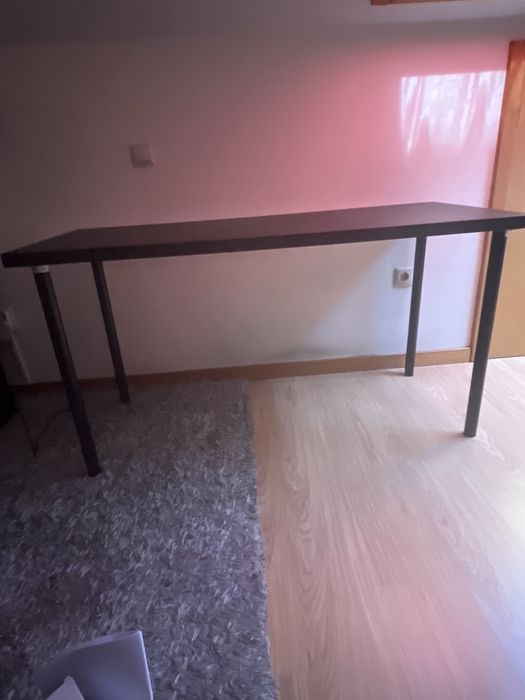 Mesa IKEA Compacta