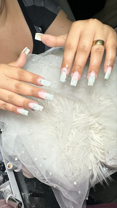 Unhas de gel, pedicure