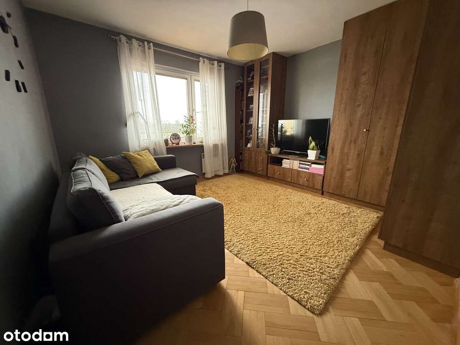 Przestronne 3-pokojowe mieszkanie z balkonem, gotowe do zamieszkania