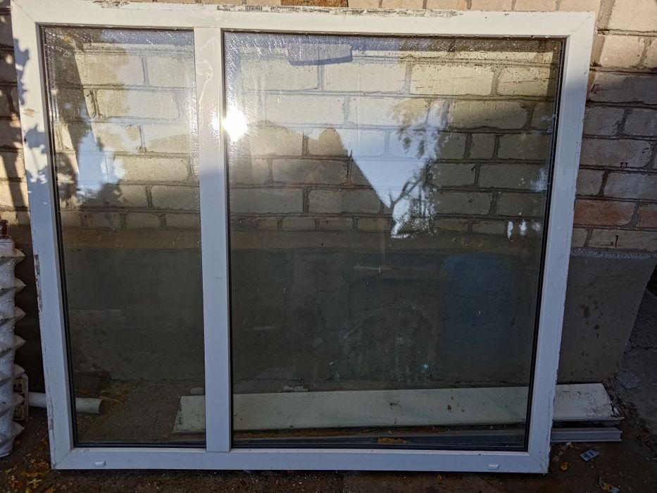 Вікно rehau 157x138