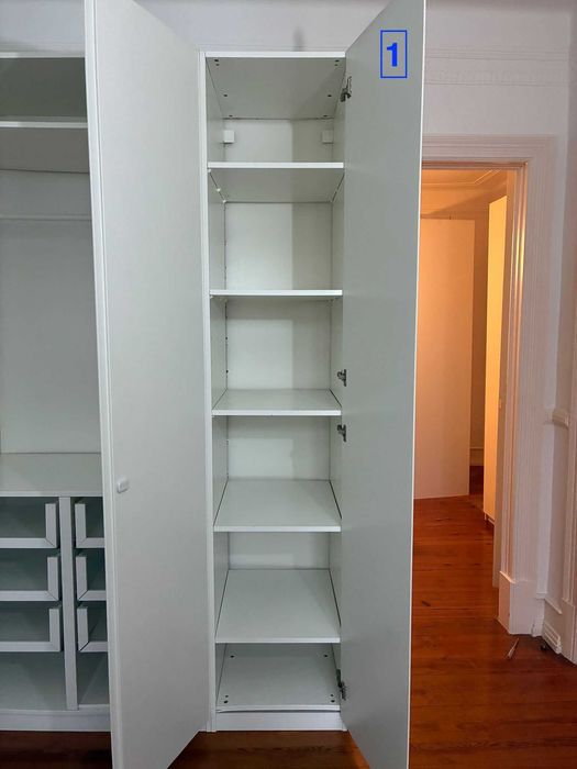 Roupeiros IKEA PAX 2x0,5m + 1x1m (ou individual)