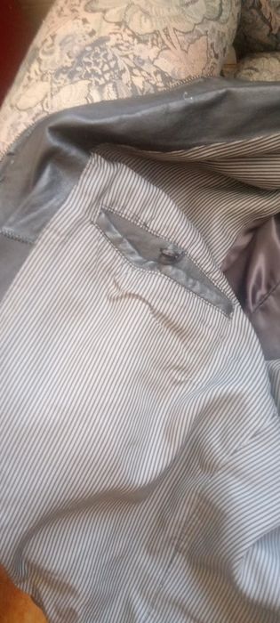 Casaco de pele  Sprinfield.   em um fecho novo. Para homem não tem ras