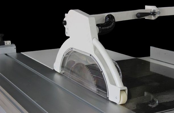 Esquadrejadora - Sicar C40 - Nova