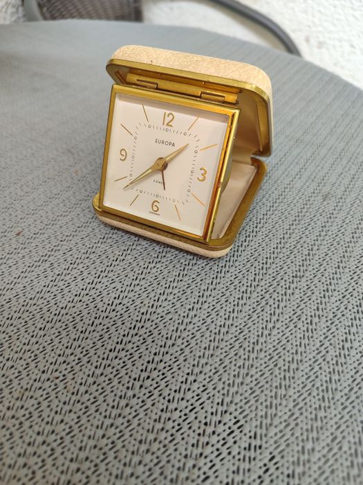 Будильник механический,дорожный