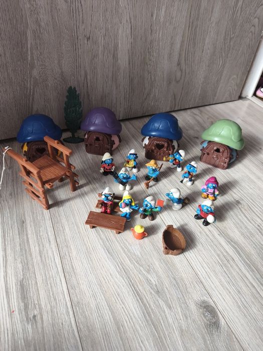 Schleich smerfy figurki