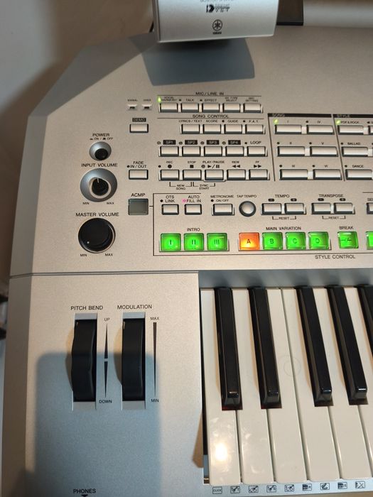 Yamaha Tyros 2 - stan kolekcjonerski