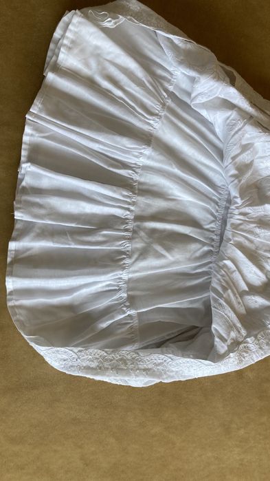 Vestido branco novo com etiqueta, tamanho 10