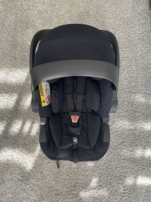 Sprzedam fotelik samochodowy (nosidełko) Moon