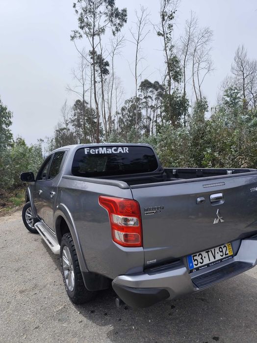 Mitsubishi l200 Strakar 4x4 4wd