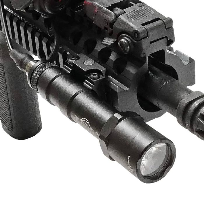 Тактичний ліхтар на зброю SureFire Scout, M600
