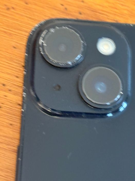 iPhone 14/128 com 2 anos