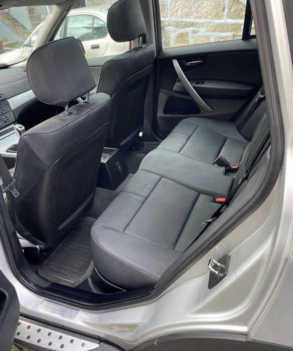 BMW X3 xDrive 2.0d 150cv | FULL EXTRAS | Totalmente Revisto | Estado Novo