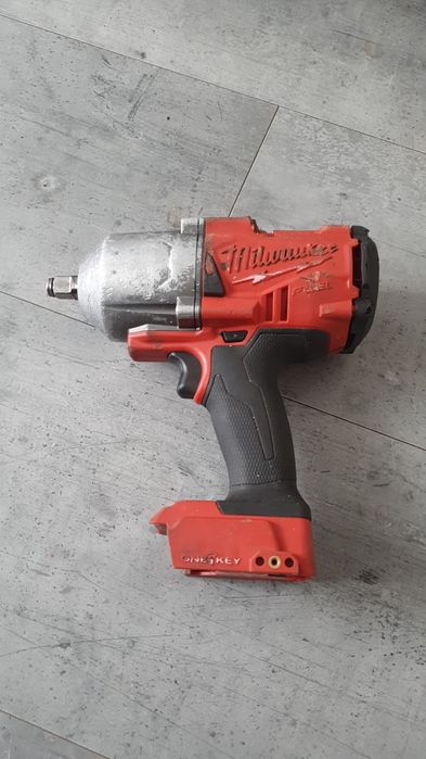 Orginalny Milwaukee m18 fhiwf12