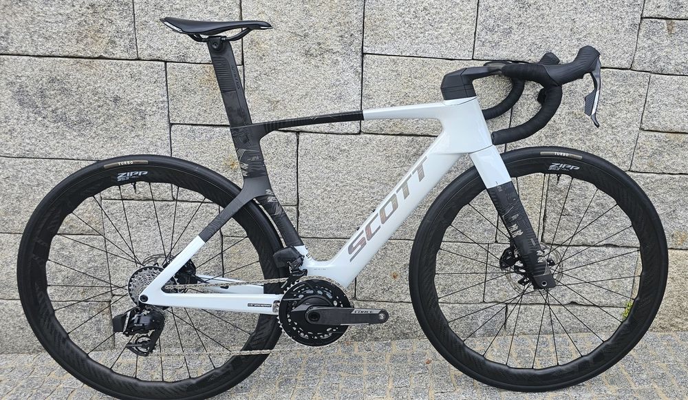 Scott Foil RC Pro S Sram Force E1