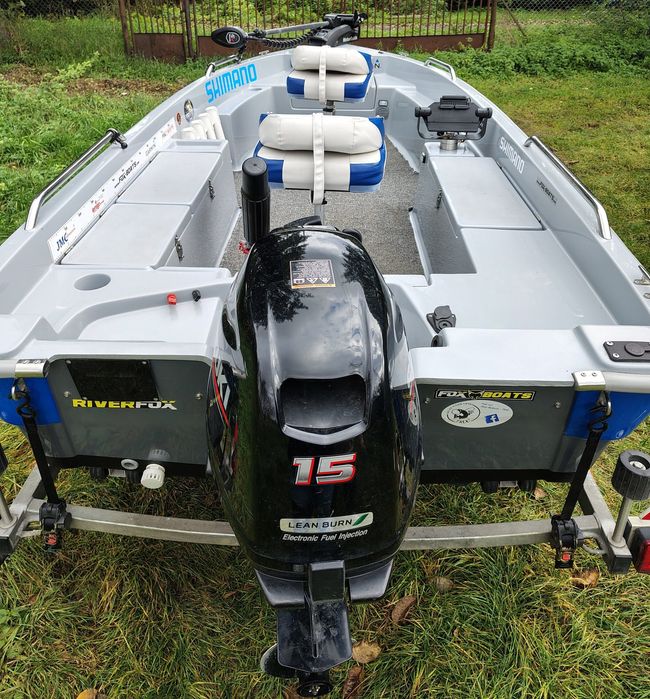 Łódź wędkarska RIVERFOX 400