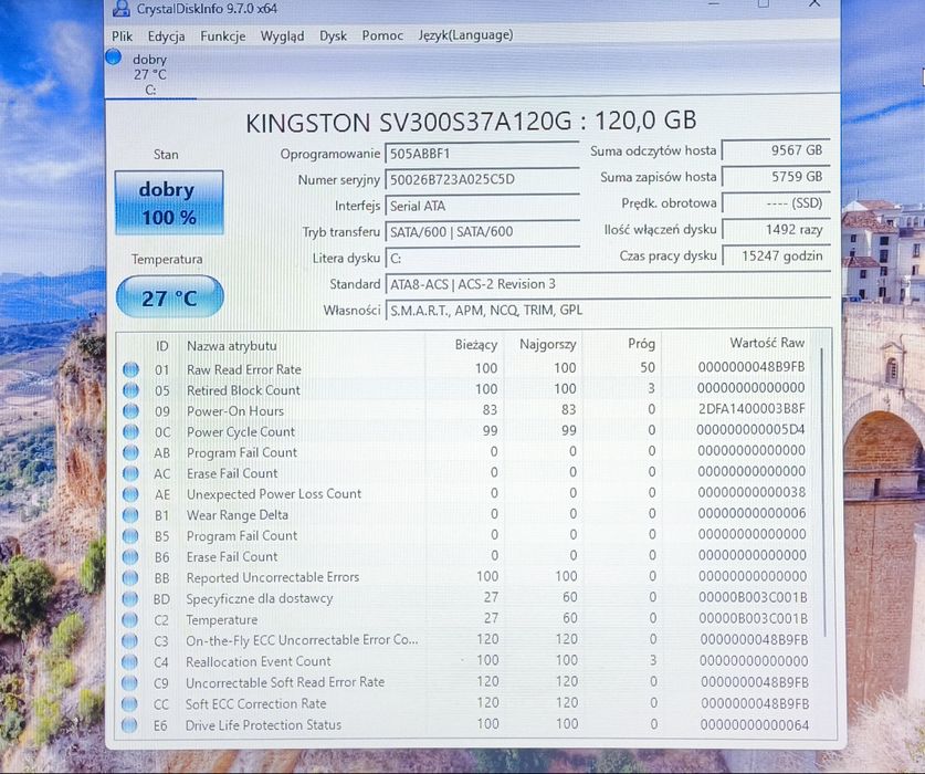 Laptop ASUS Essential PU551LA 15,6"  i5-4210U 8GB RAM 120