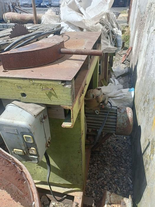 Продам станки деревообробні