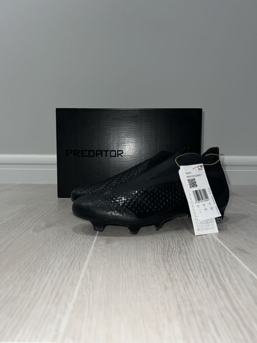 Nowe korki Adidas Predator Accuracy+ FG – premium, z metką i pudełkiem