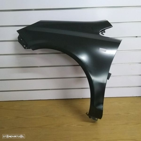 Guarda-lamas Opel Corsa modelo: 2006 até 2014 novo