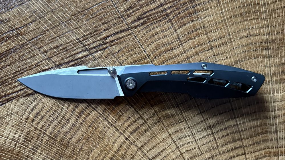 Nóż Null Knives Raiden R2: Aero