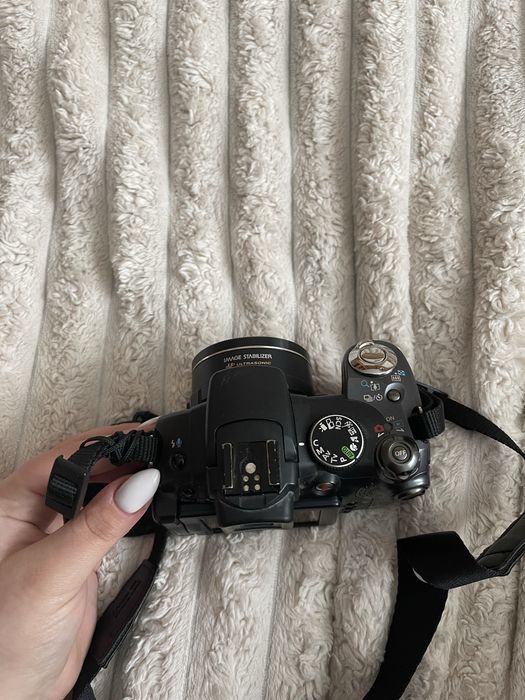 Фотоапарат Canon