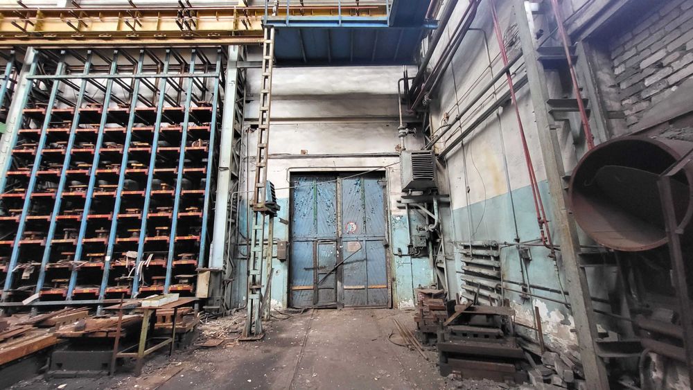 Продаж виробничого комплекса вул. Південна.