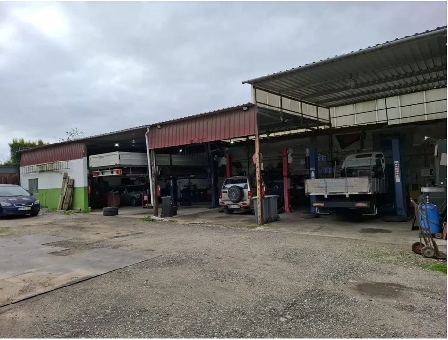 "TRESPASSE Oficina Mecânica | 140k faturação | Renda 1.000€ | Azeitão"